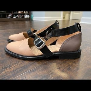 Inch2 Closed Toe Nude Sandal - Size 10 (41)